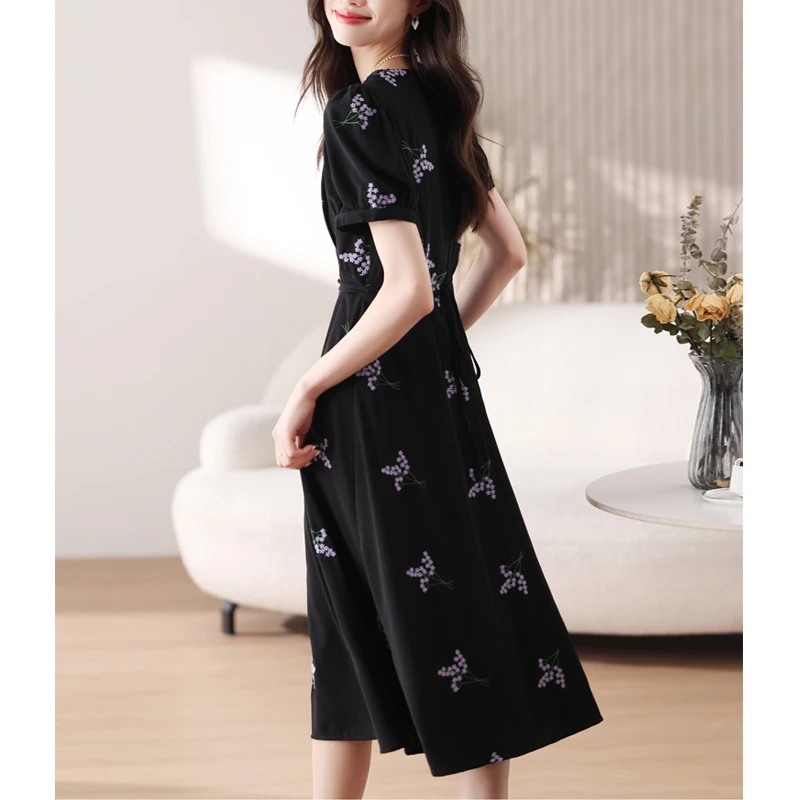 Vestido Midi ajustado de manga corta con cuello en V para mujer, vestidos de fiesta elegantes de cintura alta con cordones bordados, moda coreana, informal de verano, 2024