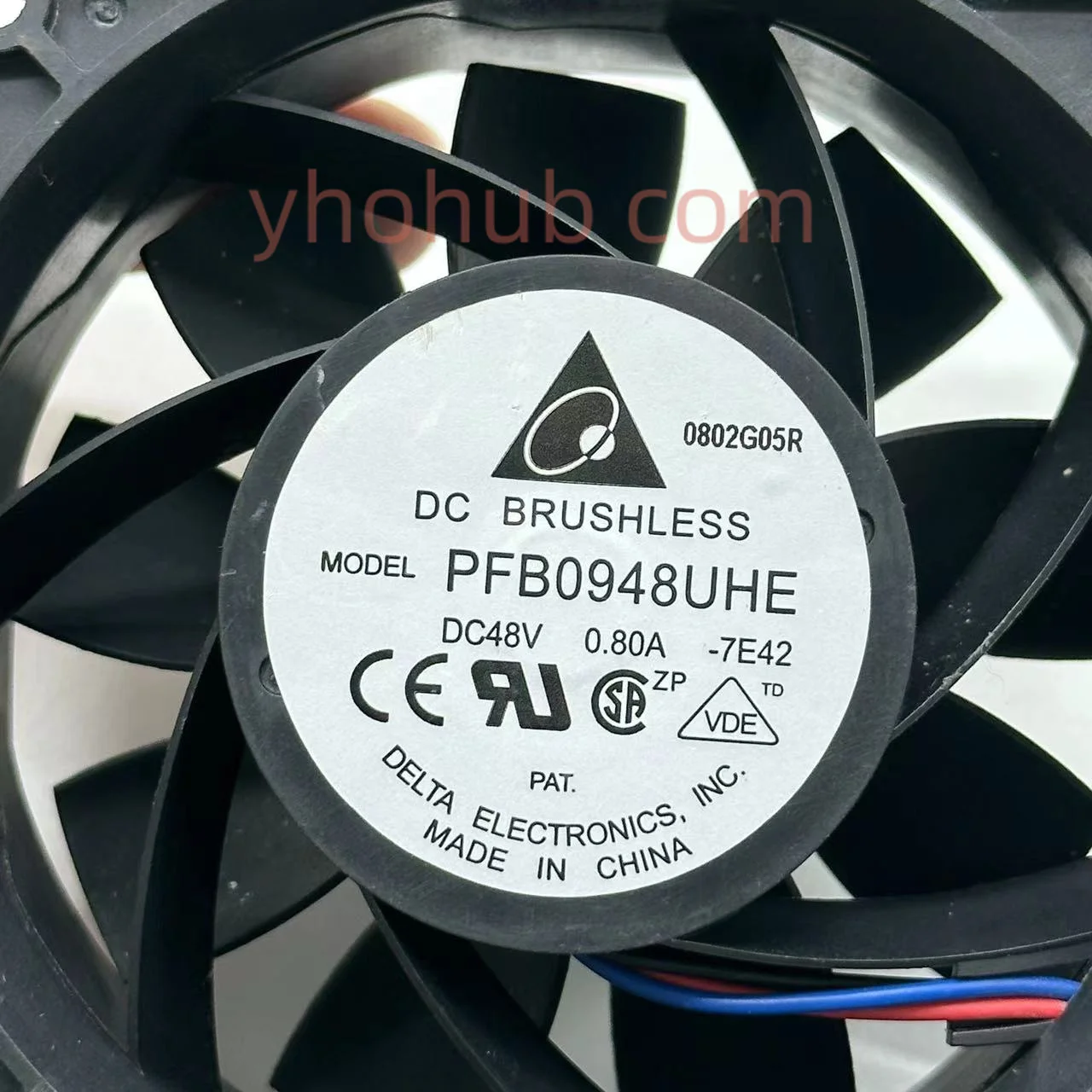 Delta Electronics PFB0948UHE 7E42 DC 48V 0.8A 90X90X38mm Server Cooling Fan