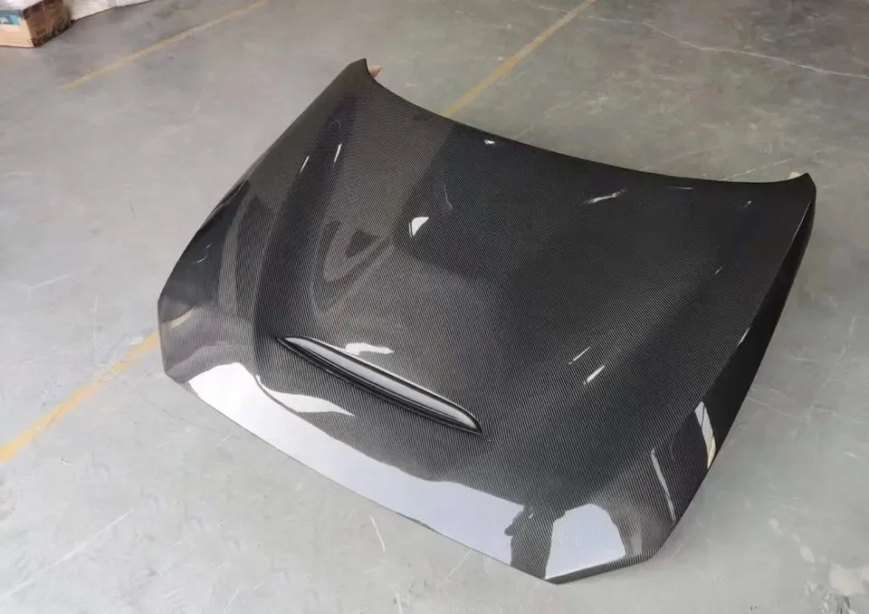 

Капот из углеродного волокна GTS в стиле BMW F22 F23 2014-2019