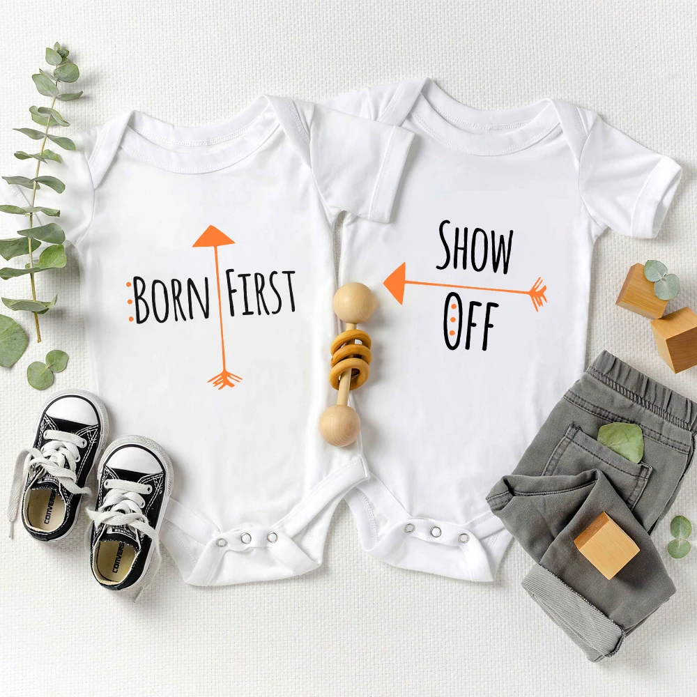 Born First Show Off Funny Twin Newborn Boy Bodysuits Fashion Cute Baby Girl Clothes Short Sleeve Summer Cotton Infant Onesies