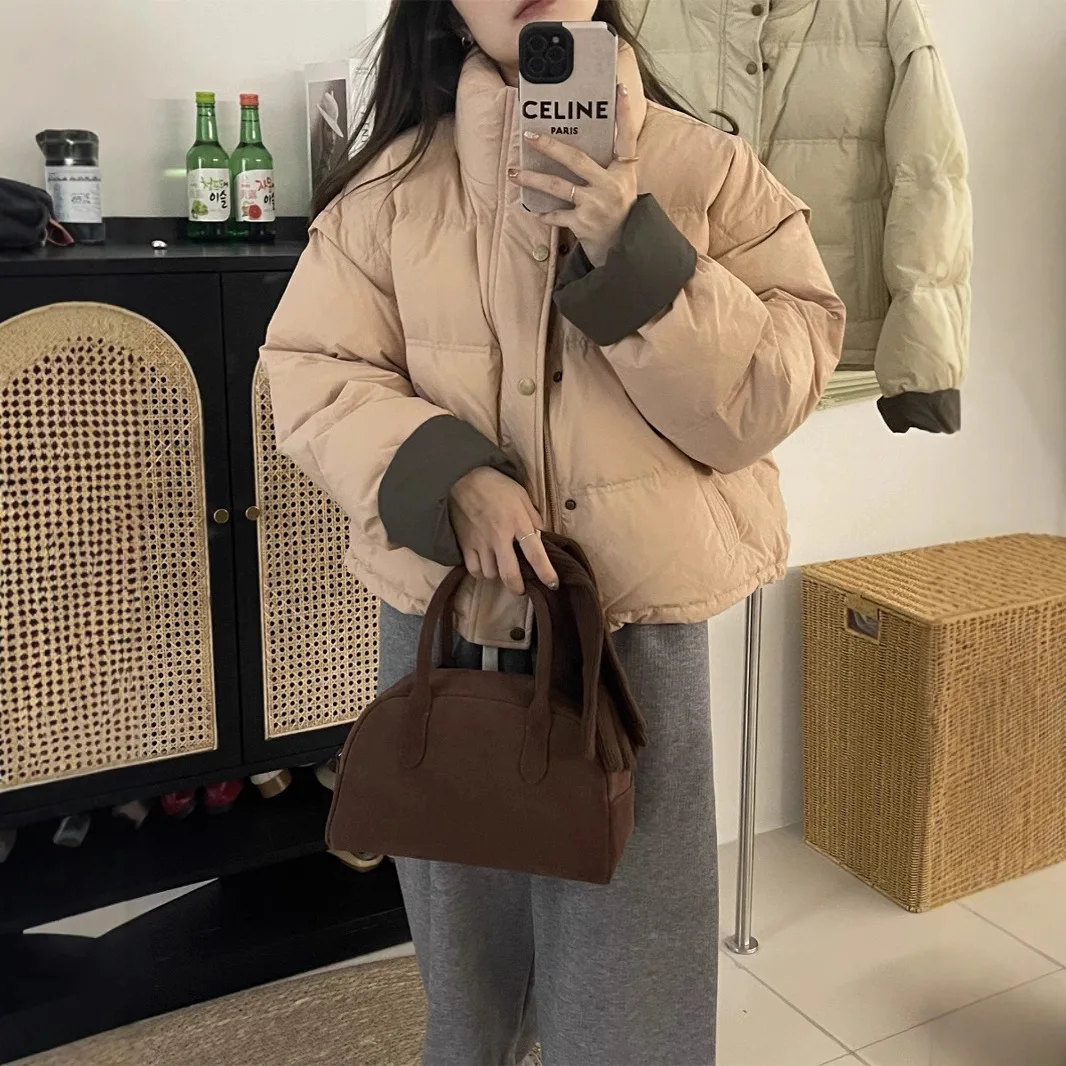 

Puffer Parkas Femme Womens Simple Clean Minimal Basic Pure Uncomplicated Straightforward Unadorned Plain Modest Unassuming Girls