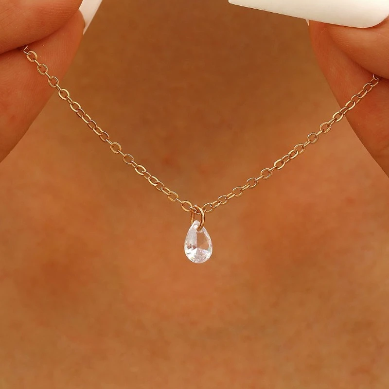 

Geometric Transparent Water Droplet Zircon Clavicle Necklace for Women Fashion Jewelry Minimalist Accessories Wholesale Party