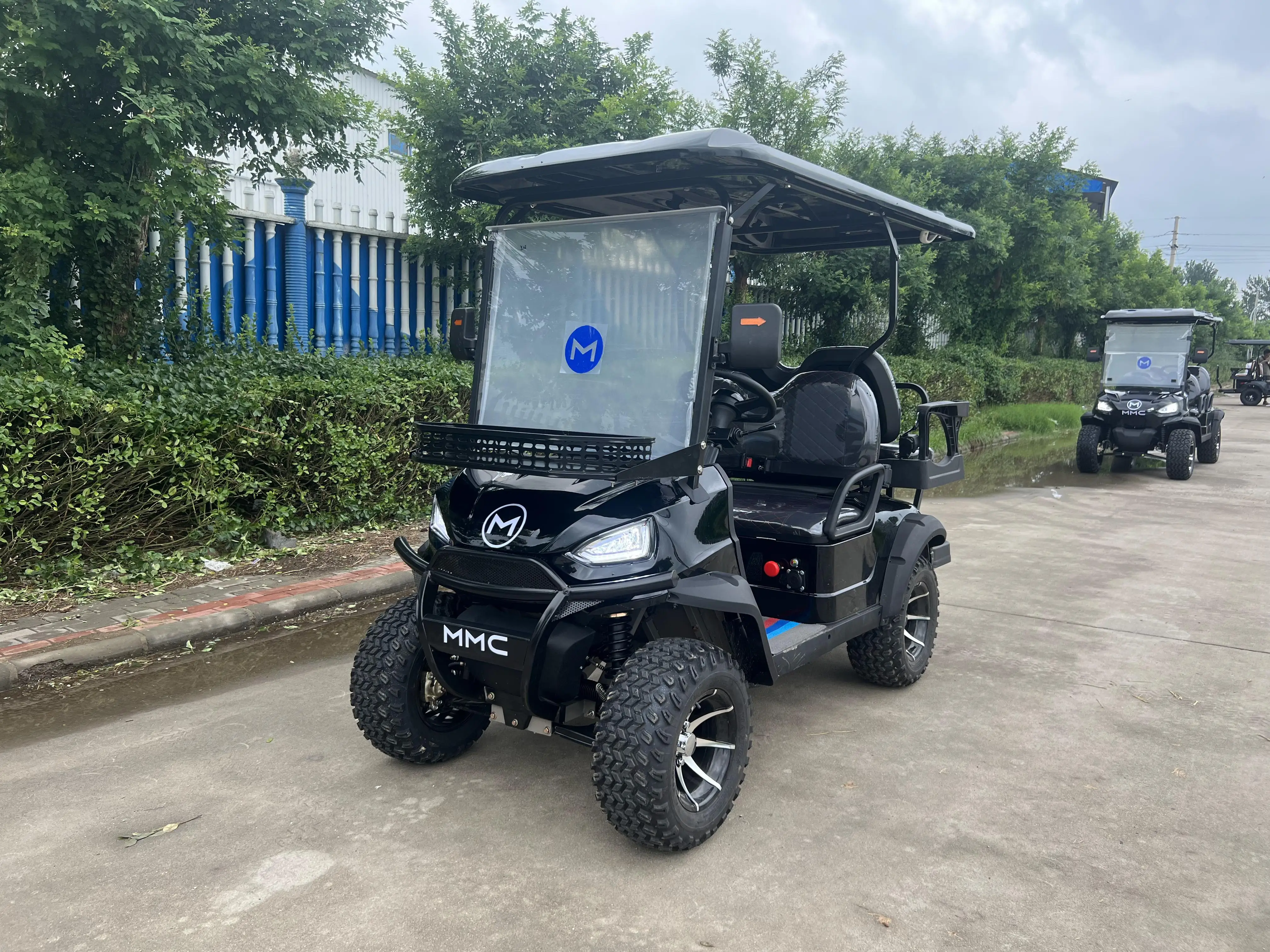 2024 Model Off-road Street Luxurious Fast Powerful 48V 4000W 2+2 Seats Folding The Windshield Electric Golf Cart