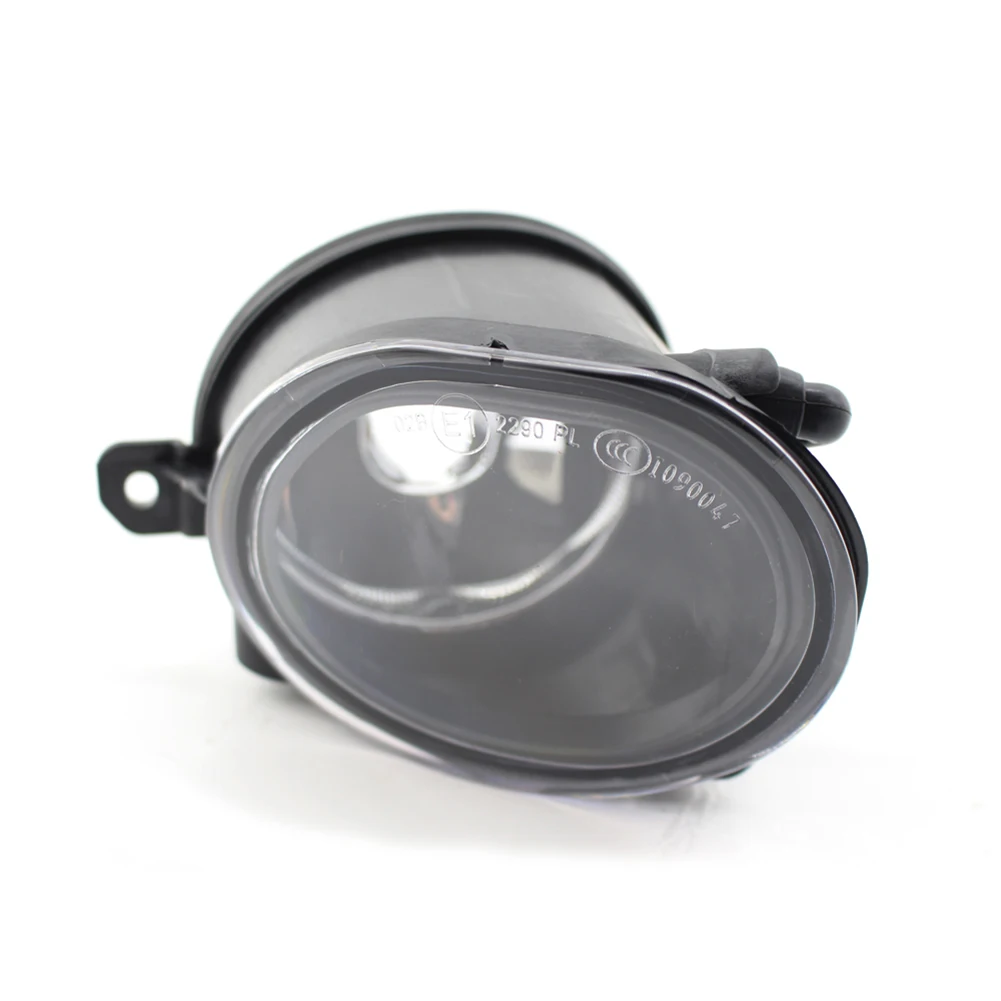 

30764931 Fog Light Car Right Fog Lamp Automotive Replacement Parts Wear-resistant ABS+PC Material Anti-corrosion