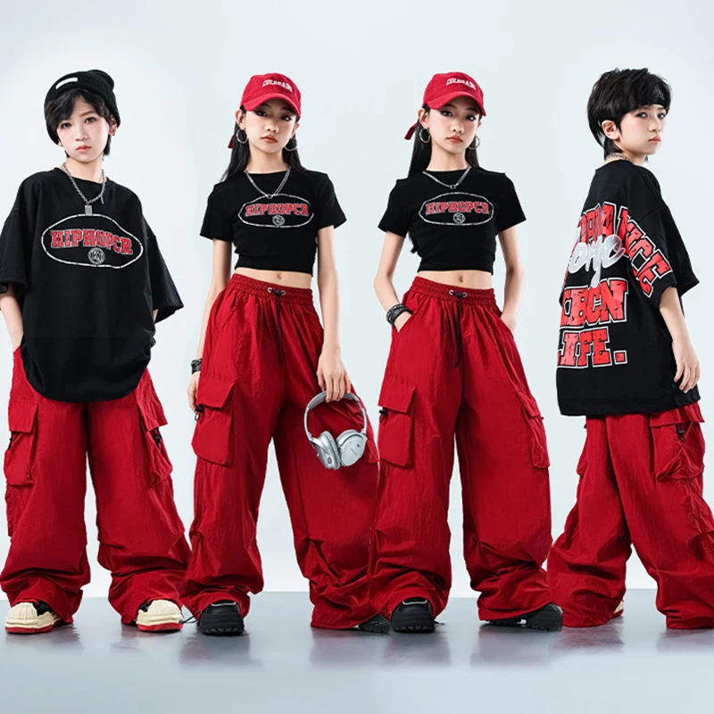 

Костюм для джазового танца, наряд для выступлений для детей, черная футболка большого размера в стиле хип-хоп, красные брюки-фуши, одежда для уличных городских танцев VDL3459