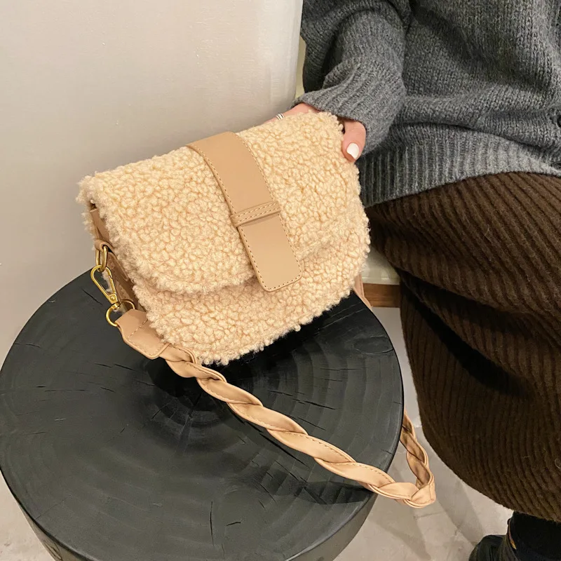 New Women\'s Shoulder Bag Messenger Weave Strap Saddle Armpit Bag High Quality Lamb Plush Fur Bag Designer Ladies Handbag