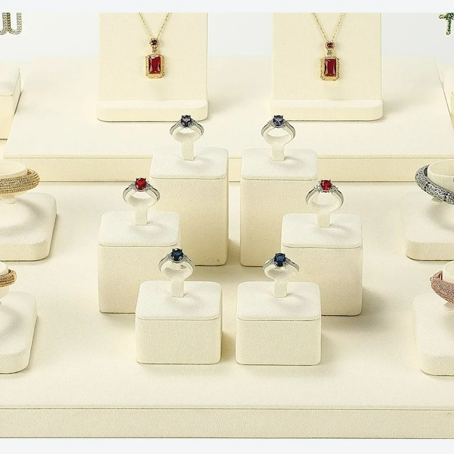 

Реквизит для демонстрации ювелирных изделий из микрофибры, кольца, ожерелья, браслеты, серьги, стеллажи для демонстрации ювелирных изделий