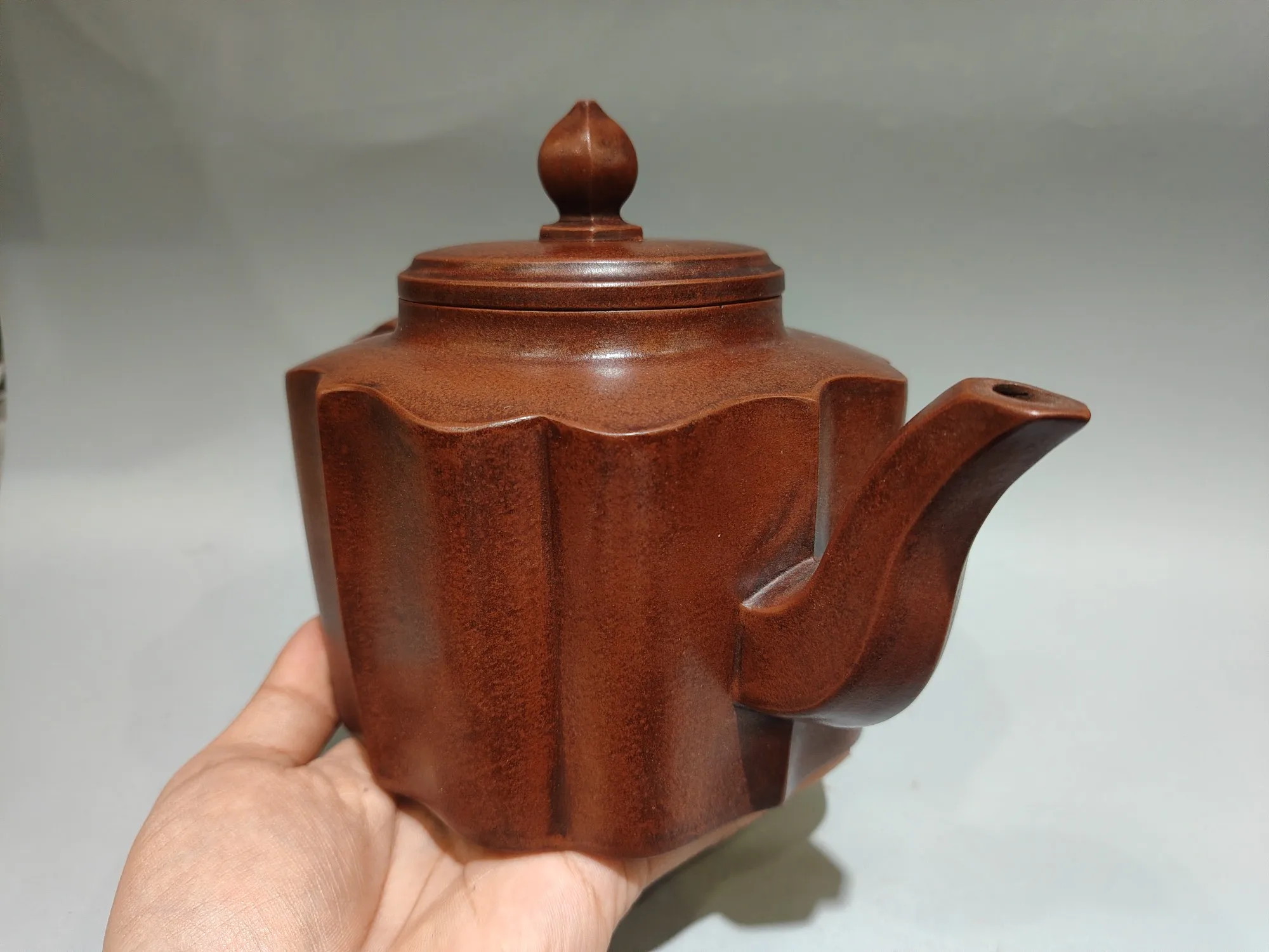 Purple Clay Teapot Red mud Square ribbed teapot Lotus pot Kettle Teapot Flagon Gather fortune Office