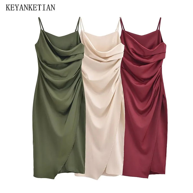 KEYANKETIAN 2024 nowa premiera damska wewnętrzna satynowa sukienka na ramiączkach po prostu seksowna szczupła plisa dekoracja bez pleców z rozcięciem w połowie sukienka do łydki