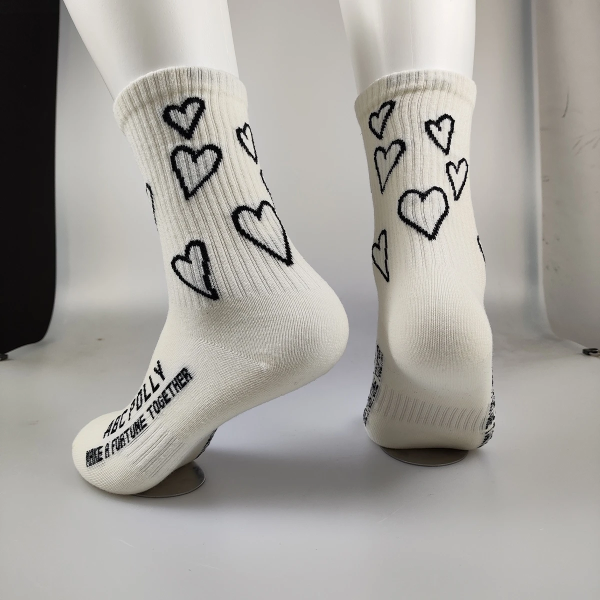 Calcetines cortos de algodón con letras de corazón para mujer, medias de entrenamiento con arena, playa, bicicleta, escuela, acogedor, fiesta gótica, Ropa Étnica de alta calidad