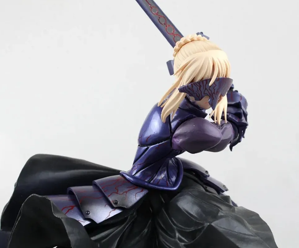 18CM/7.09IN Fate/Stay Night Altria Pendragon Black Saber Hammer Anime Action Figure Model Multi-Jointed Toy Garage Kit Gifts images - 6