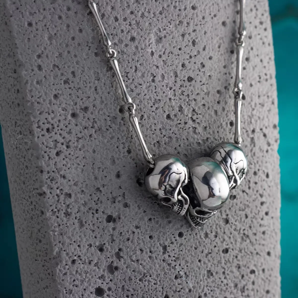 

Ожерелье с подвеской в стиле ретро в готическом стиле - черный Женев, унисекс, массивные ювелирные изделия в стиле рок-панк