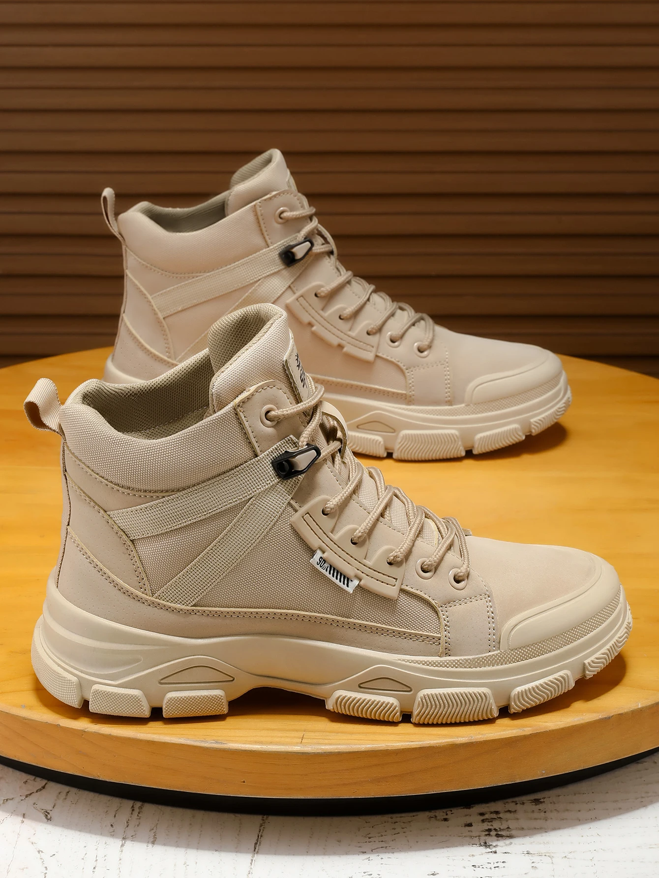 

Мужские высокие ботинки, повседневная спортивная обувь, камуфляж для улицы, износостойкие, модные и модные мужские ботинки.