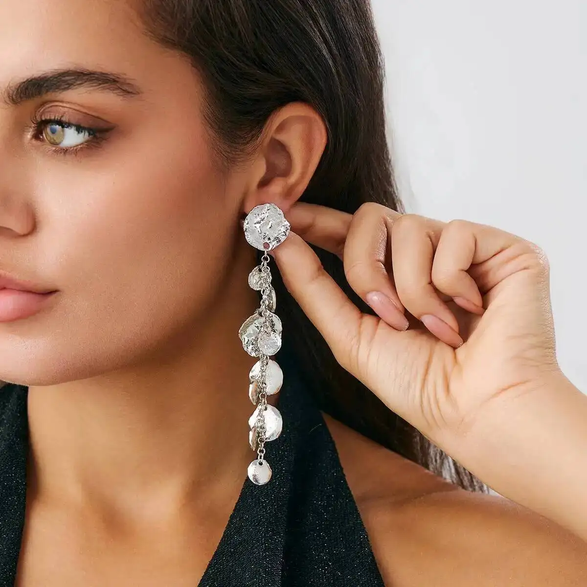 

PuRui Fashion Retro Round Tassels Stud Earring for Women Boho Romantic Gold Color Piercing Earring Party Banquet Wedding Jewelry