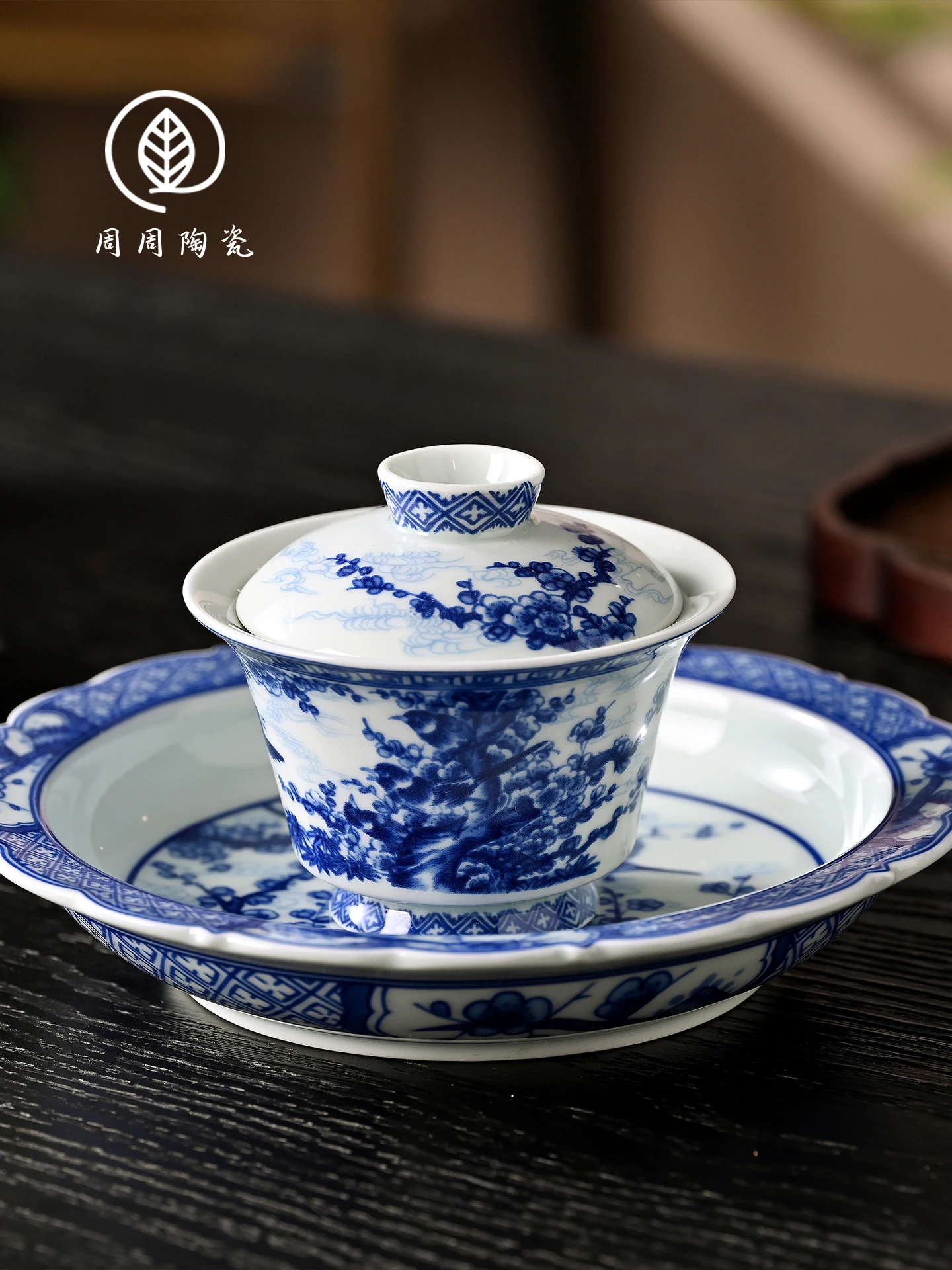 Handmade Jingdezhen Blue and White Flowers Birds Hover Gaiwan Non-Scald Tea Brewing Bowl Household Ceramic Kung Fu Cup
