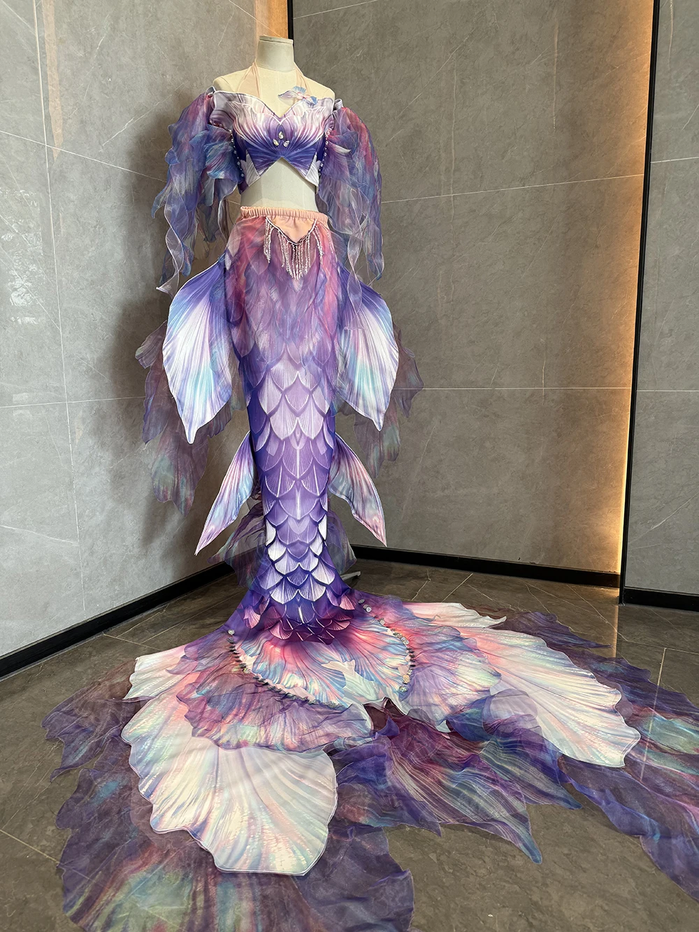 

Yun'er Dream Mermaid Tail MHina Swimsuit Princess Costume Girls Split Mermaid Tail Swimming Pool Mermaid Diving Tail