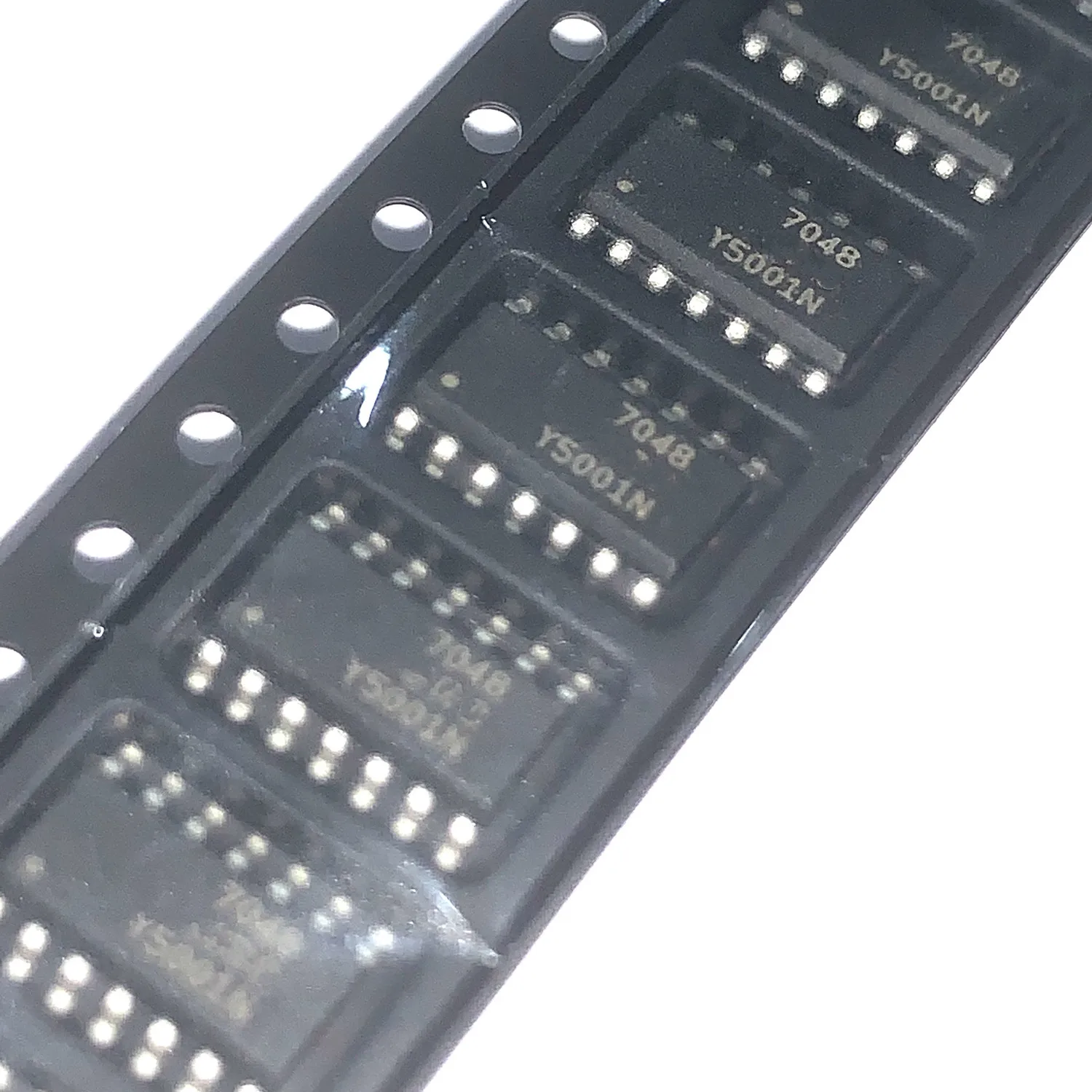 10pcs/Lot NJU7048G NJU7048 7048  SOP14  High-Speed, Rail-to-Rail I/O, Quad CMOS Operational Amplifier