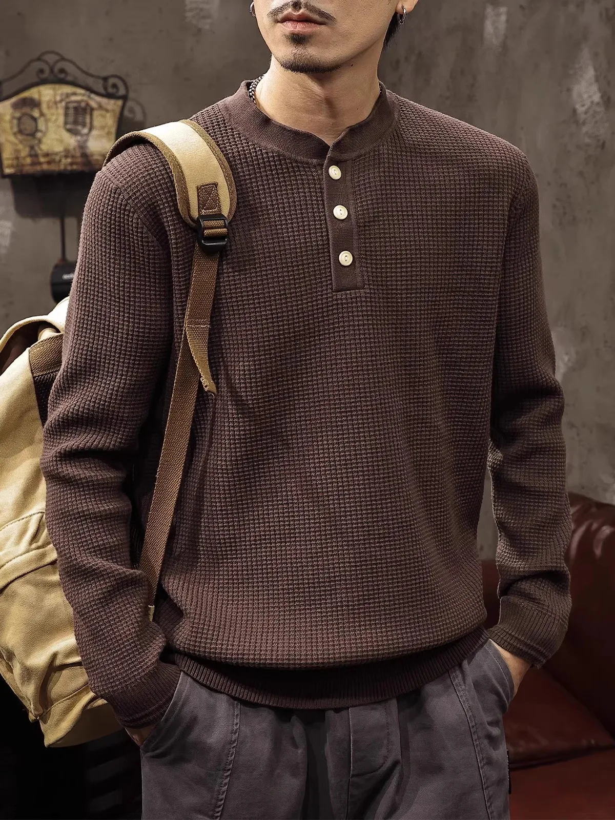 

Классический мужской свитер оверсайз в американском ретро-стиле с воротником Хенли, теплый, свободного кроя, зимний, повседневный, из модной волокнистой пряжи