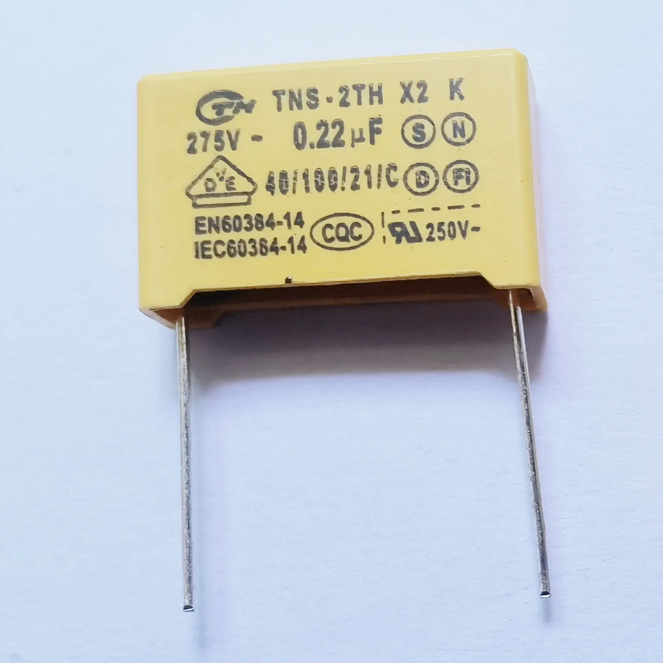 100% TNS-2TH 224 275v0.22uf 220nf 10% x2フィルムコンデンサフット