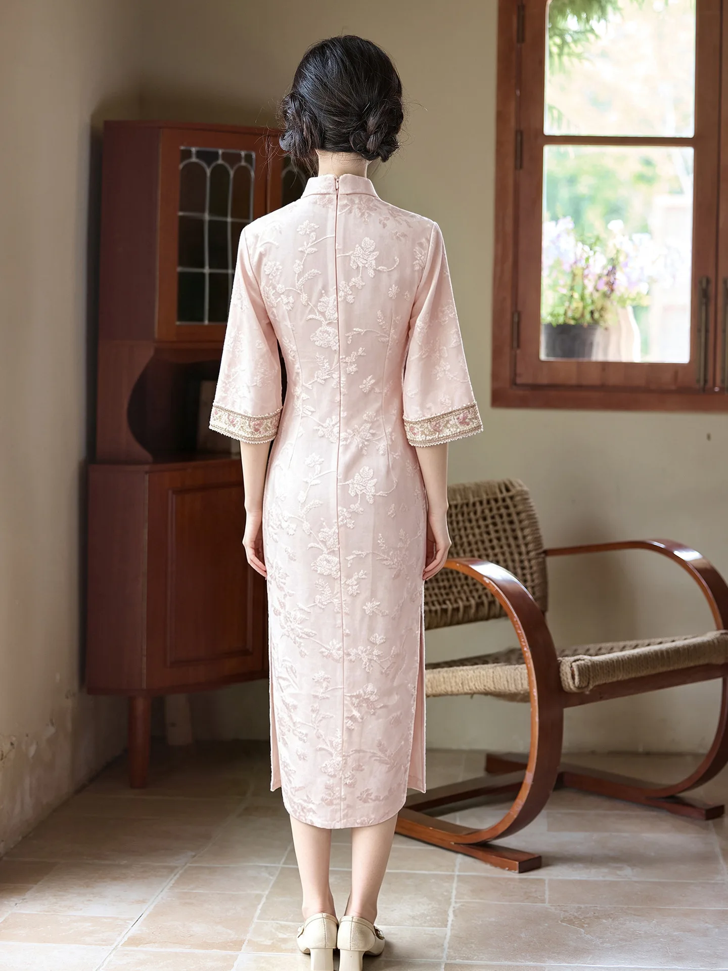 Elegant Women Chinese Tradition Style Three-quarter Sleeve Satin Cheongsam Female Mandarin Collar Qipao Dress