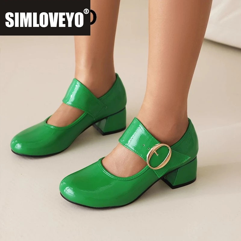 

SIMLOVEYO Брендовые блестящие женские туфли-лодочки Мэри Джейн с круглым носком и блочным каблуком 5 см, с пряжкой и ремешком, большие размеры 46 47 48 Классические мягкие повседневные туфли
