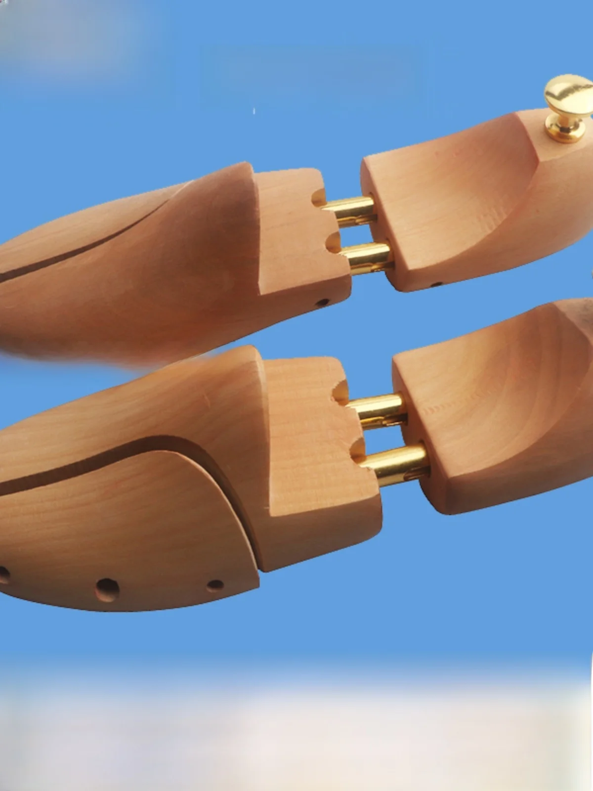 Adjustable Leather Shoes Shapers Wooden Clogs Shoe Lasts Deflection Proof Shoe Formers Shoe Stretcher Foot Shapers Inserts