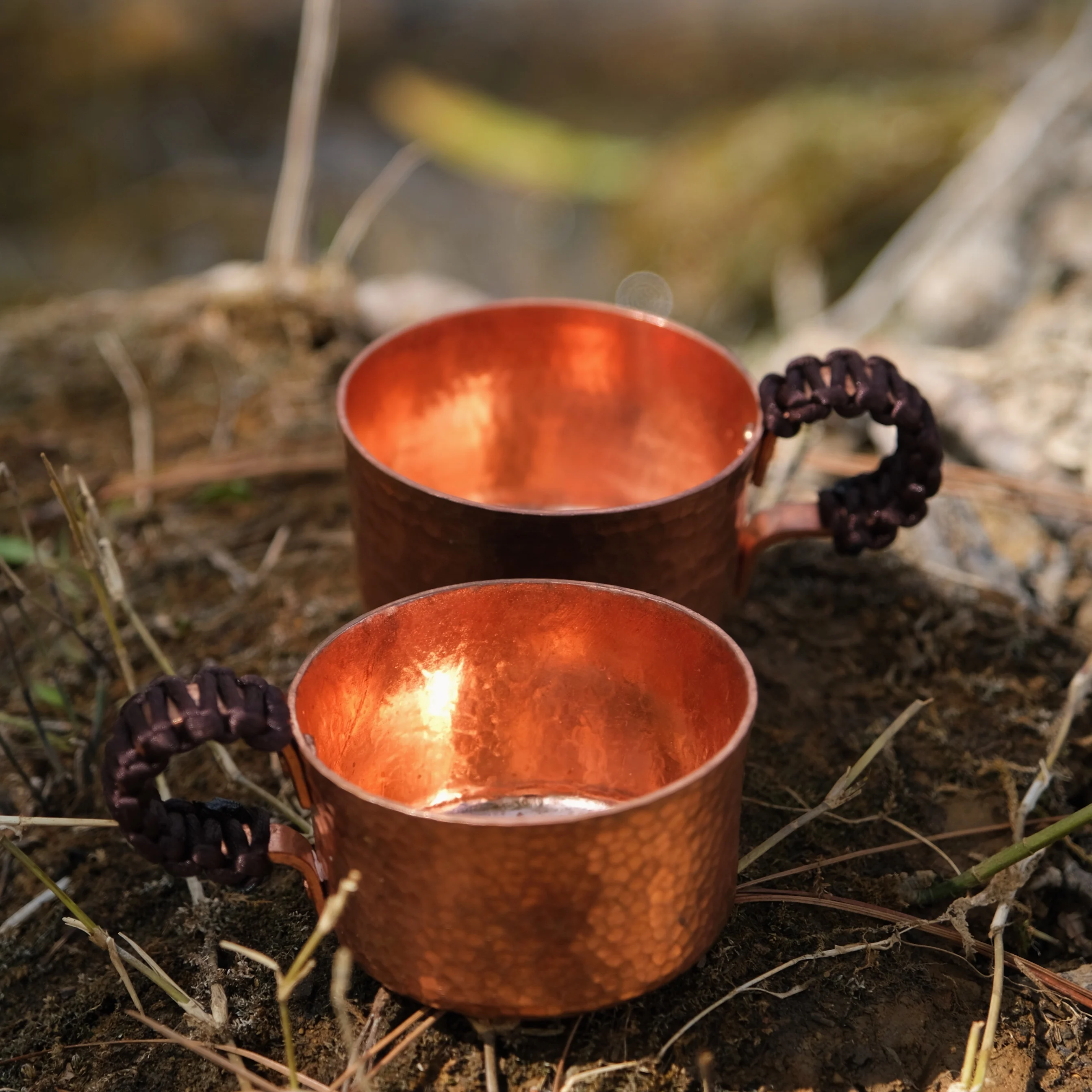 The product can be customized. Handmade red copper hammered Coffee cup, tea cup, small wine cup, mini hand pressed