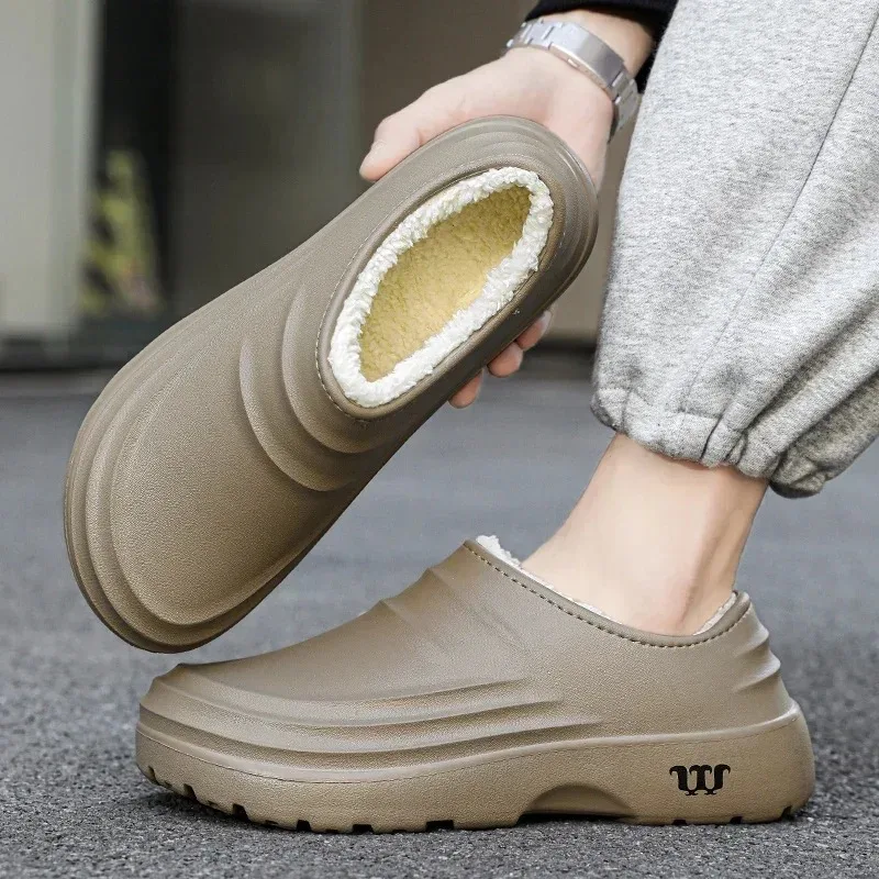 2024New Fashion pantofole in cotone uomo inverno caldo casa scarpe in cotone scarpe da giardino impermeabili Indoor Slip on scarpe Concise