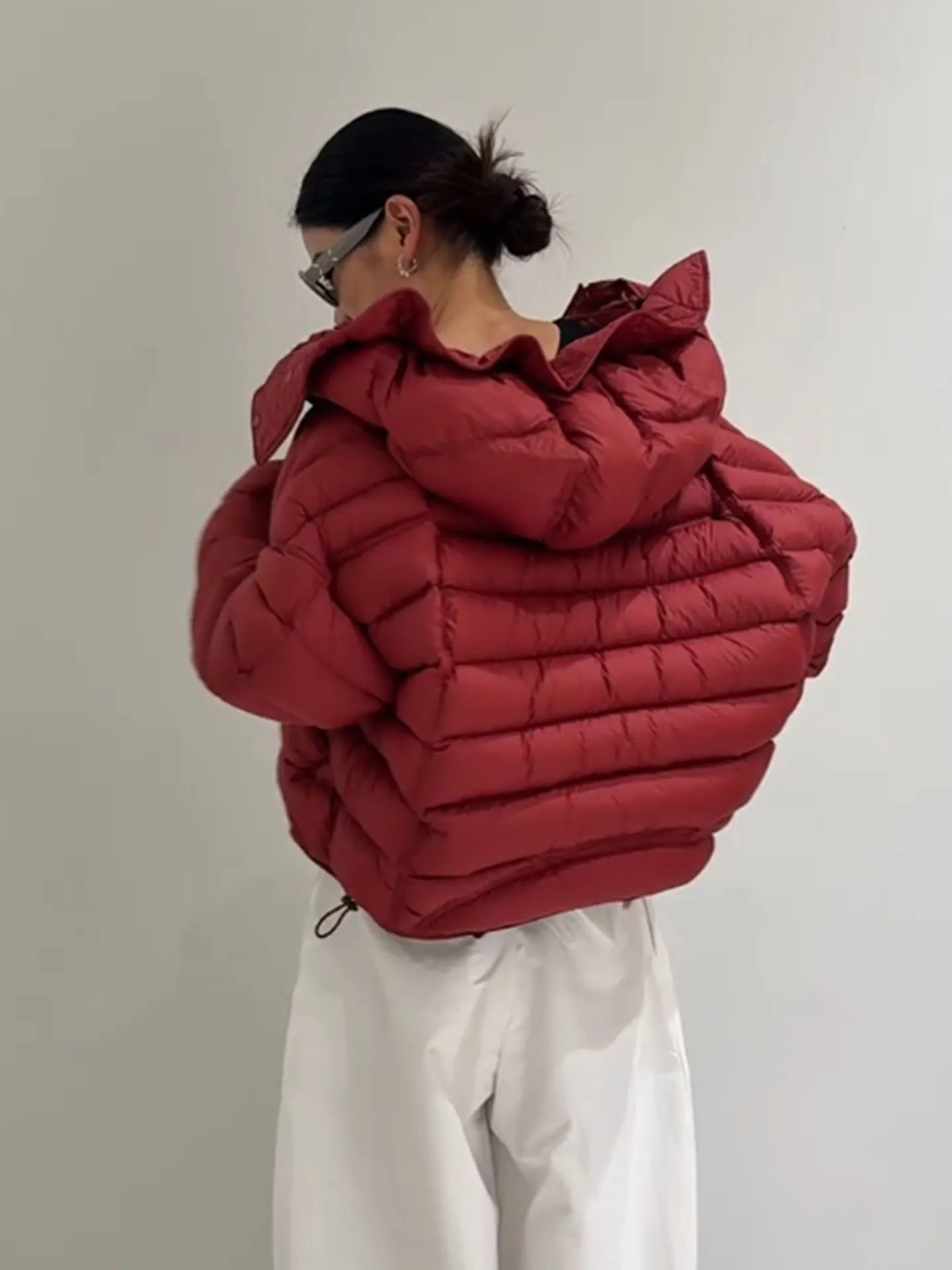 Red Hooded ort down Jaet Women's 2025 Winter New Sle Bread Coat High Waist Polyester Fiber White Du down Filling