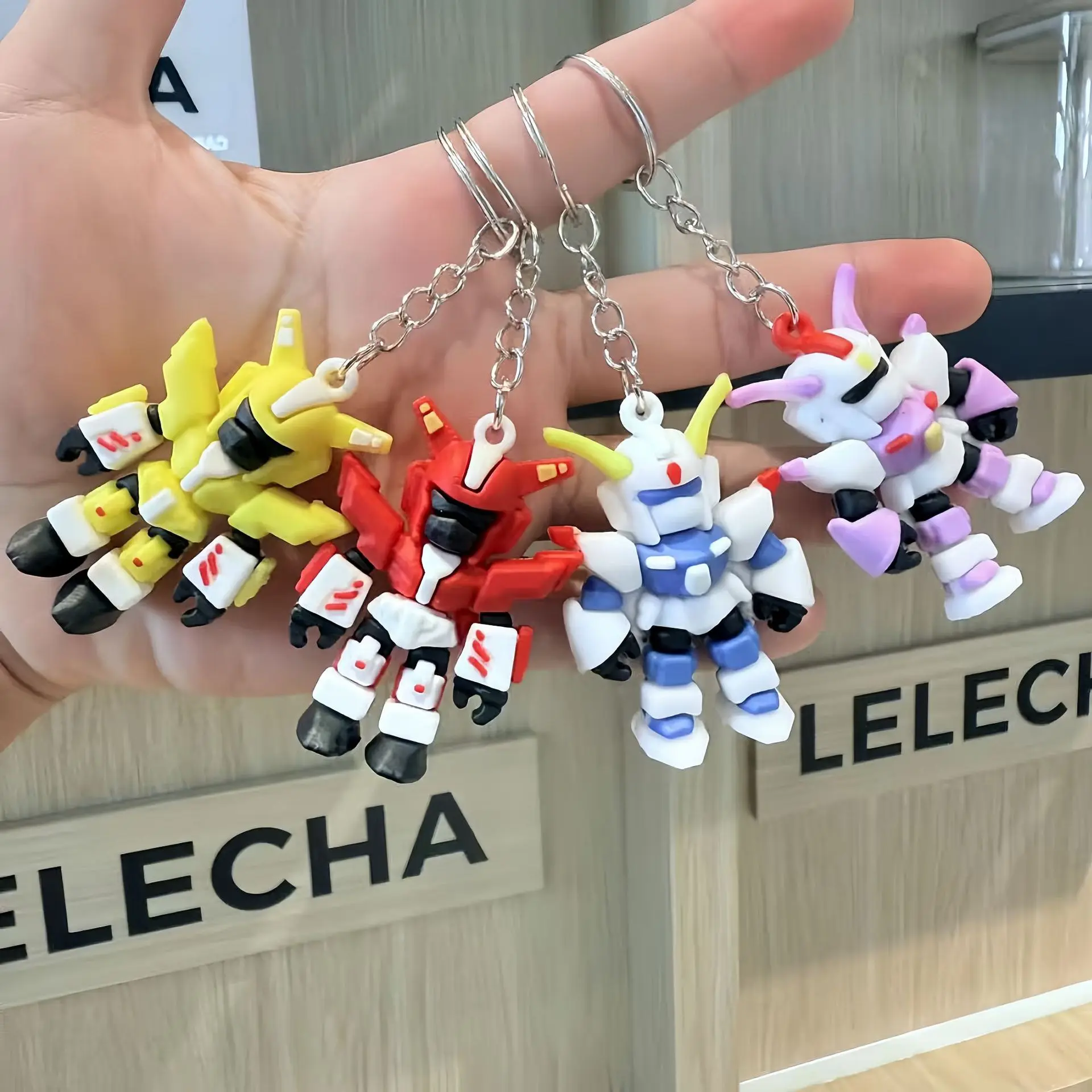 4pcs New Cartoon Mech Warrior Keychain Anime Soft Rubber Gundam Car Bag Key Pendant Couple Transformers Gift