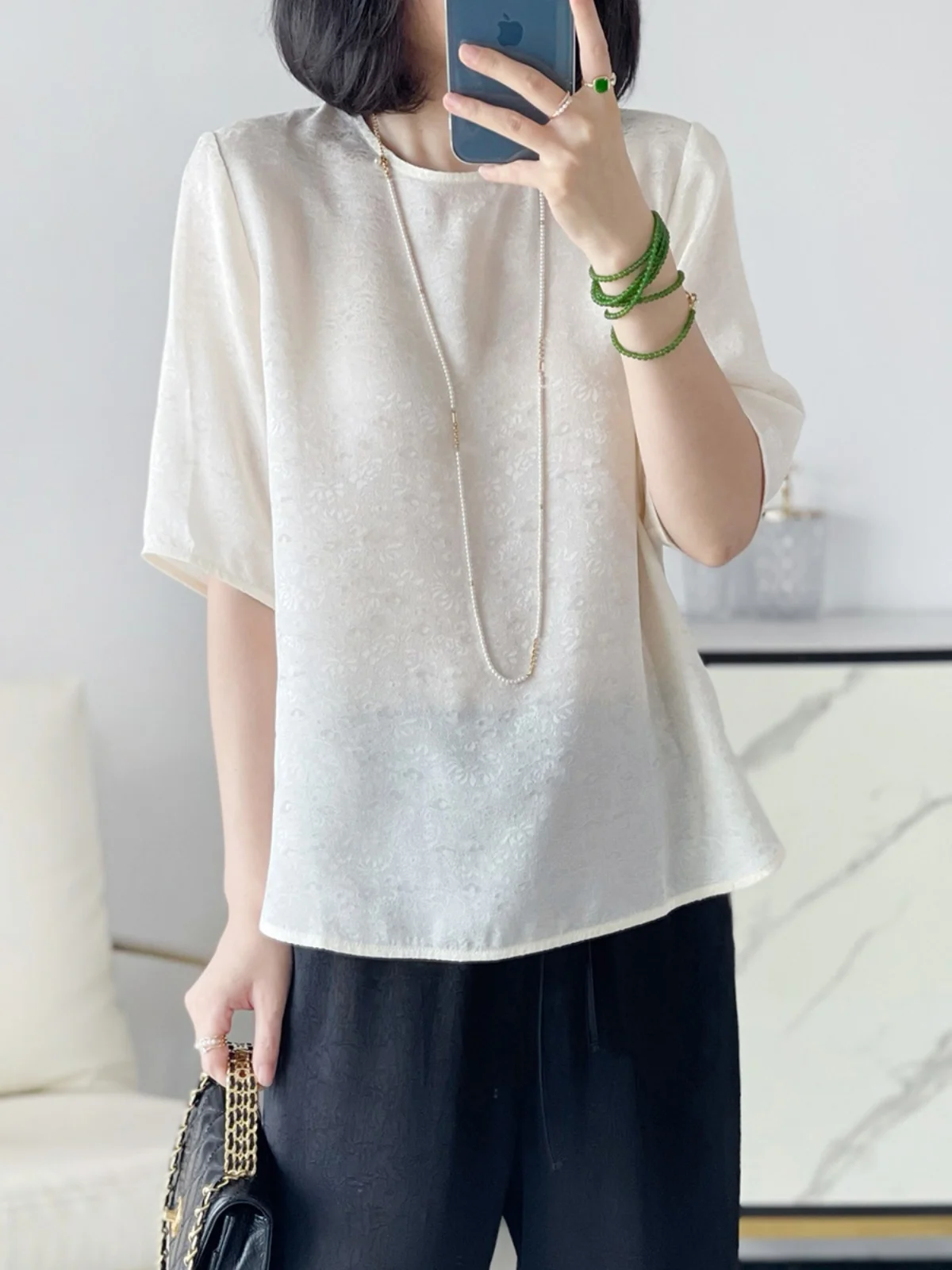 

Retro Sle Silk Floral round Ne ort Sve Loose irt Women's Faionable Casual Top Commute Sle Summer irt