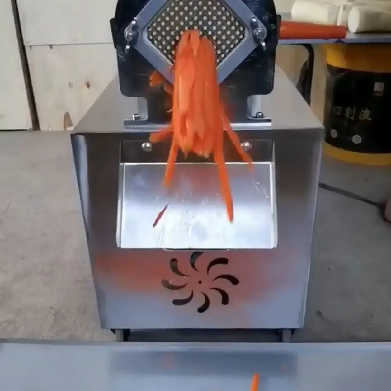 Vegetable Cutter Co…