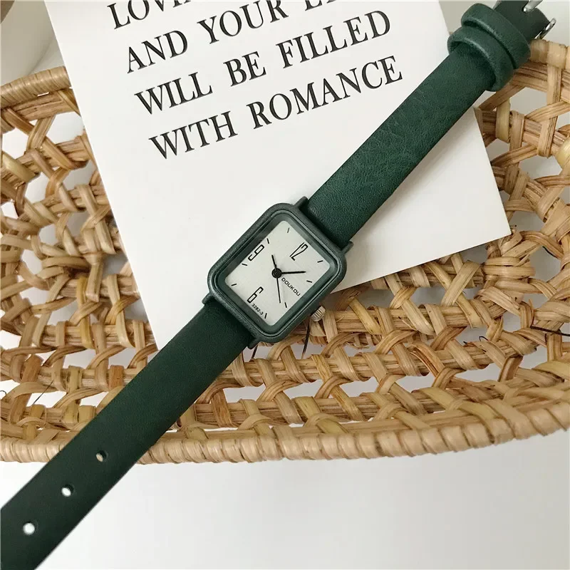 Retro Square Design Woman watch Minimalist Women Quartz Watches Casual Dress Ladies Black Leather Wristwatches Clock Reloj Mujer