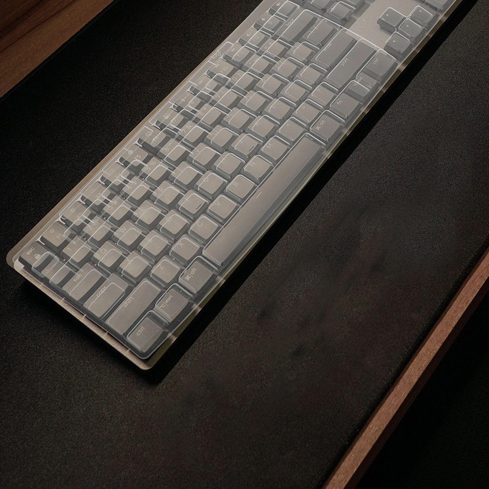

2pcs Silicone Keyboard Film Waterproof Dustproof Protective Cover For Laptop Desktop Keyboards Wear-Resistant Flexible