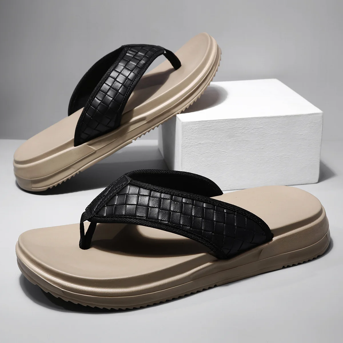 

Men's Summer Flip-Flops Sandals High Heel Non-Slip Thong Sandals for Beach Pool Casual Walking Waterproof Flip-flops For Men