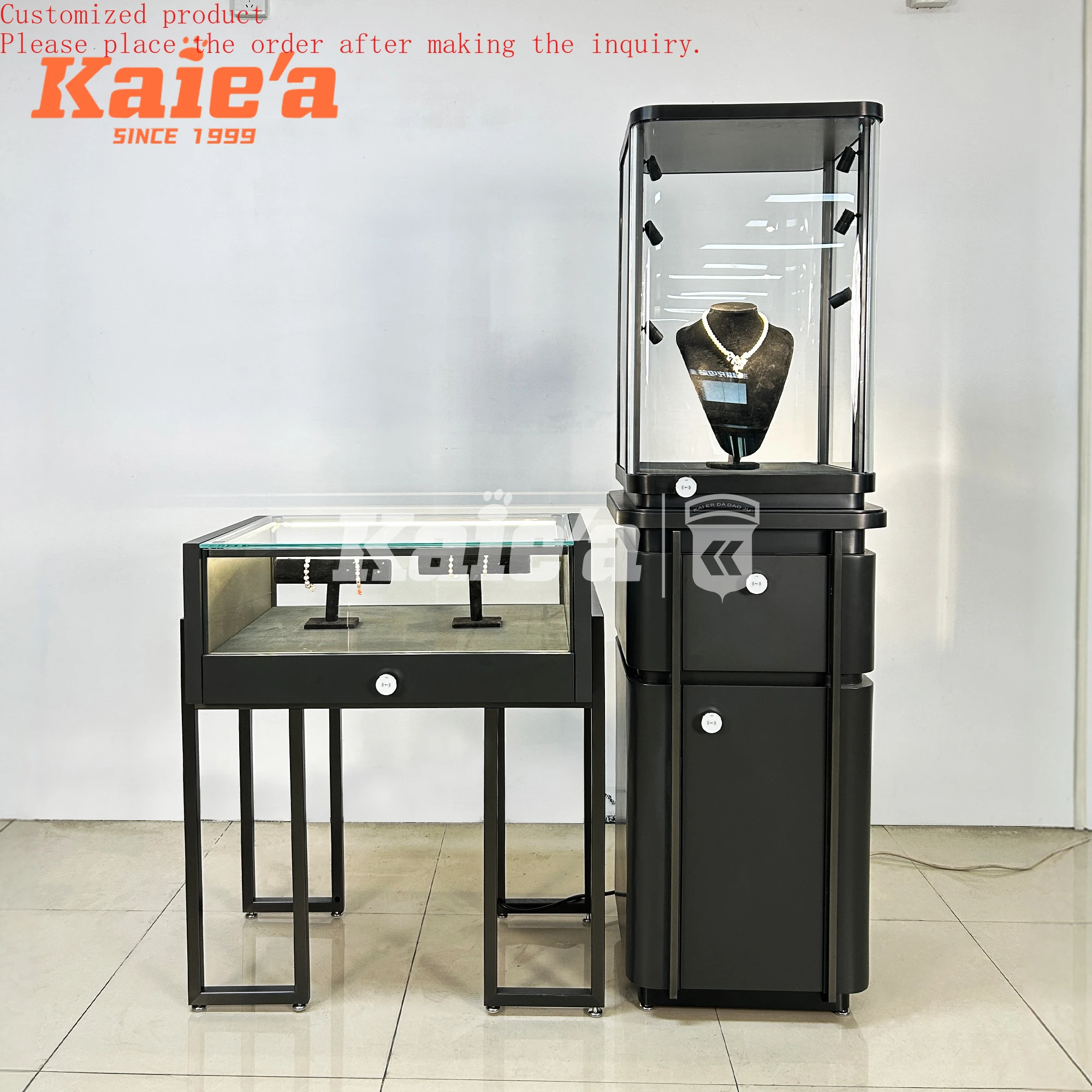 

Luxury Lockable Jewelry Showcase Premium Glass Display Cabinet Jewelry Display Counter With LED Lighting