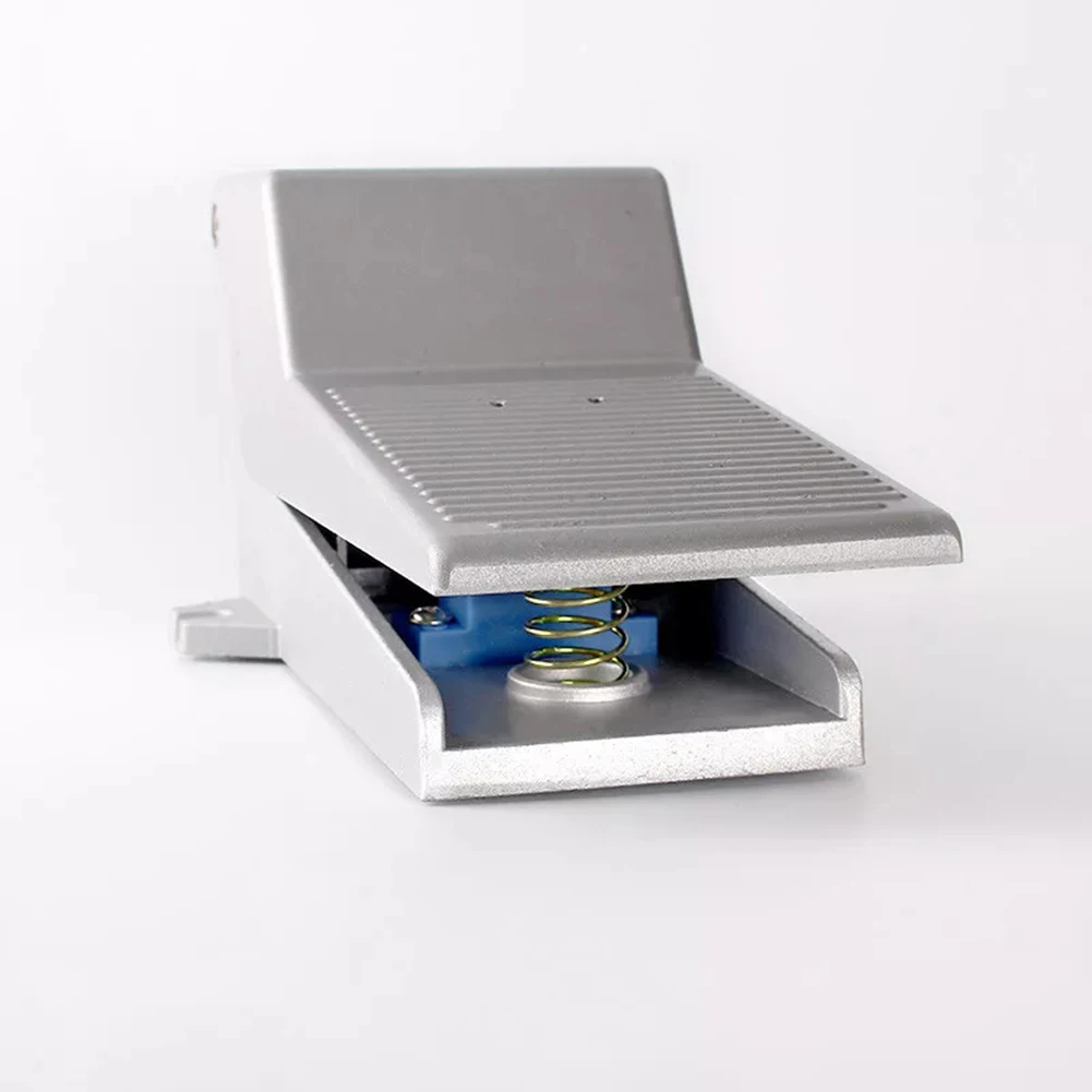 1pc 4 방향 2 위치 공압 풋 페달 밸브 스프링 리턴 4F210-08 4F210-08L 용접 섬유 장비용 풋 스위치