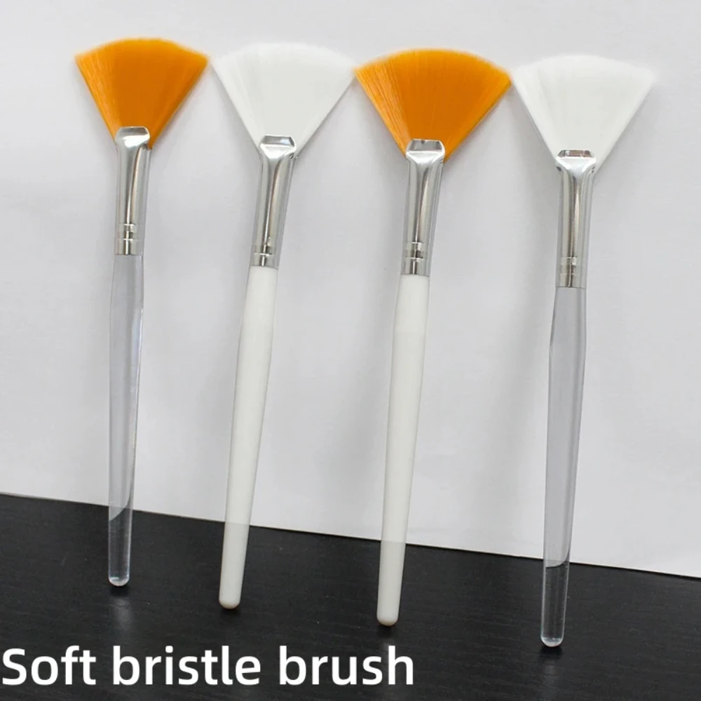 3 Pieces Practical Face Brush for Women Fan Makeup Brush Soft Portable Mask Brush Makeup Tool