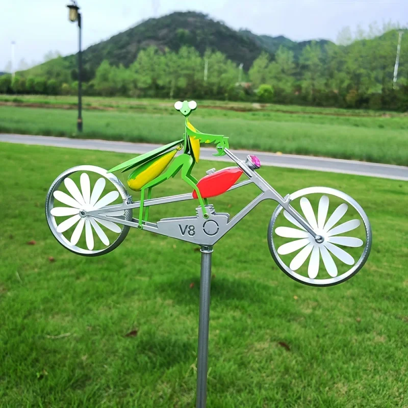 1-Pack Metal Mantis Bicycle Weathervane - Garden Wind Spinner, Outdoor Yard Art Windmill Decor