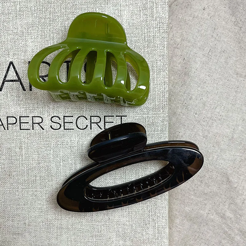 1/2PCS Hollow Hair Claw Clip Set Green & Black Acrylic Shark Clips Minimalist Fashion Hair Accessories for Women view 3