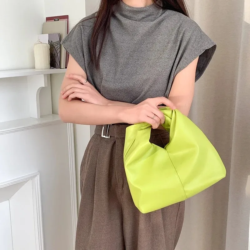 

Folds Cloud Shoulder Bag Underarm Bag French Niche Texture Popular Pleated Small Bag Female 2023 New Trend Handbag Bag for Women