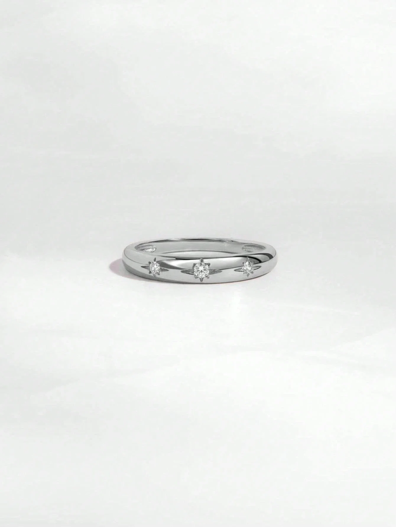

Copper Ring With Floral And Star Zirconia Design For Women