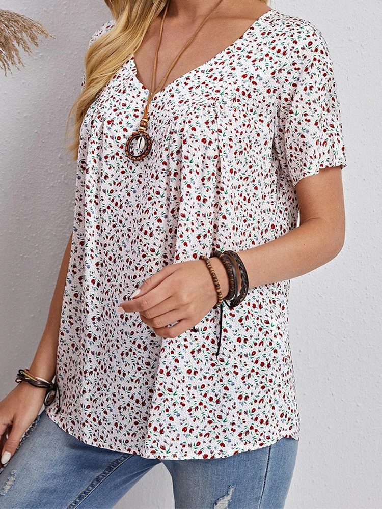 2024 Spring and Summer New Floral V-neck T-shirt Short Sleeve Comfortable Casual Top