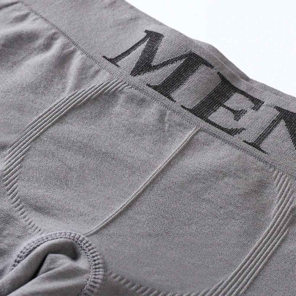 Naadloze boxershorts ondergoed trunks shorts voor heren midden taille comfortabel en rekbaar polyester materiaal