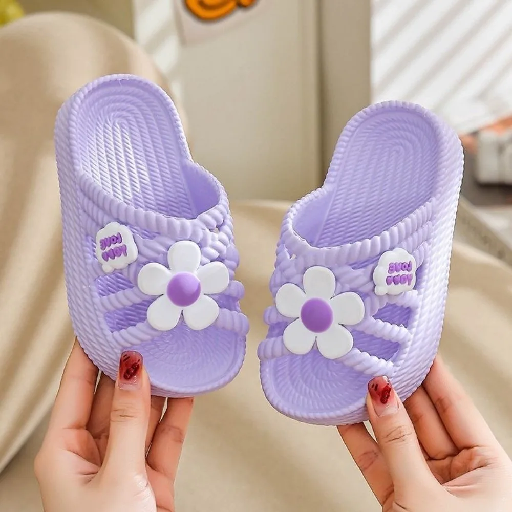 New Flower Girls Slide Sandals Soft Sole EVA Anti-Slip Hollow Out Slippers Non-Toxic Thick Sole Flat Slippers Beach
