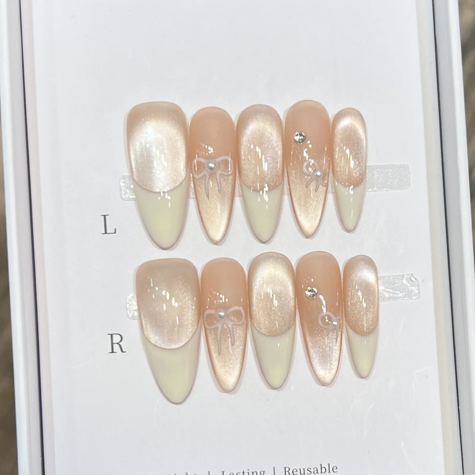 10 pezzi di mandorla lucida stampa sulle unghie cuore bowknot lavanda unghie finte unghie artificiali in resina per la festa nuziale Natale fai da te