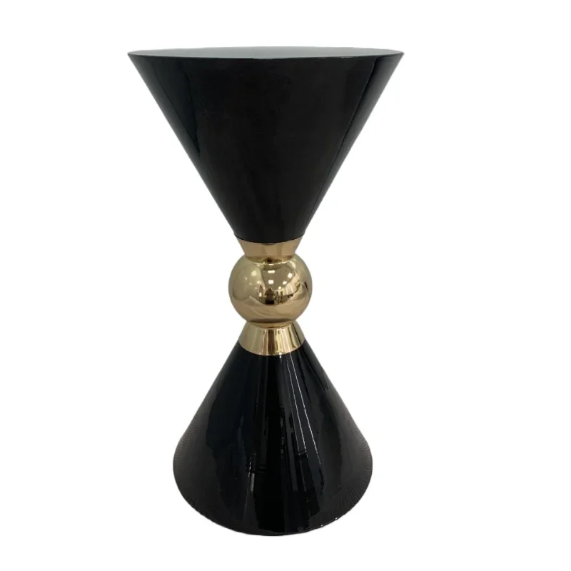 

European modern bright white horn coffee tab le/modern hardware funnel co ffee ta ble/light lu xury