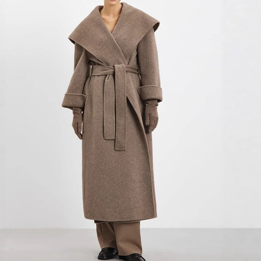 

2025 Women's Long Tweed Coat Notched Lapel Belted Waist Elegant Winter Overcoat