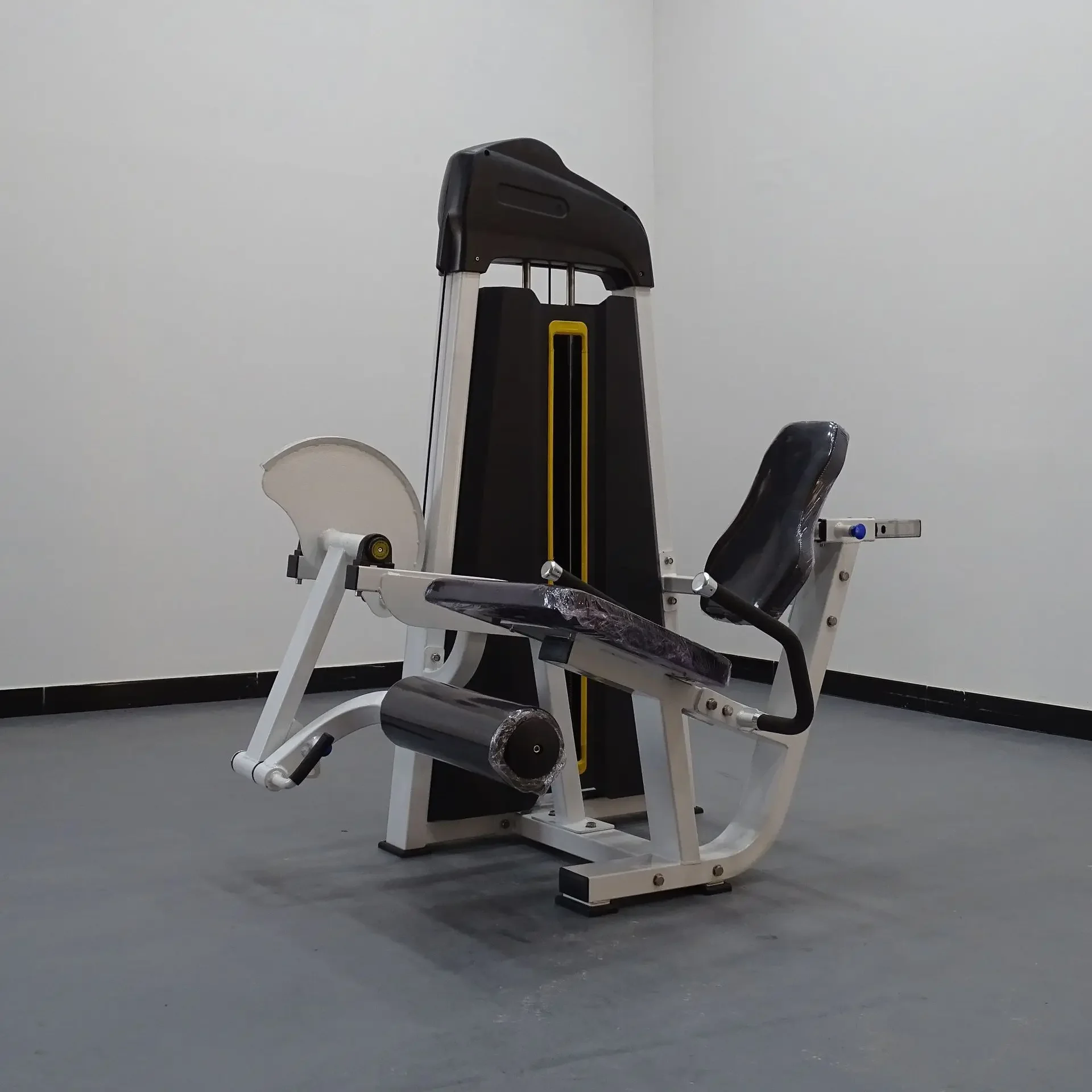 All-in-One Multifunctional Steel Leg Training Machine Sitting Type Stretching Bending Features Gym Fitness Equipment for Leg
