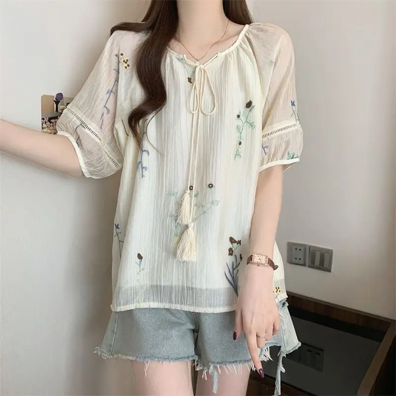 Women's Unique Chic 2026 Summer New Top Chinese Style Ancient Embroidery Short Sleeve Loose Fit Vacation Shirt Trendy 3